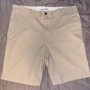 Men’s Old Navy Ultimate Slim Built-In Flex Size 38 Khaki Shorts